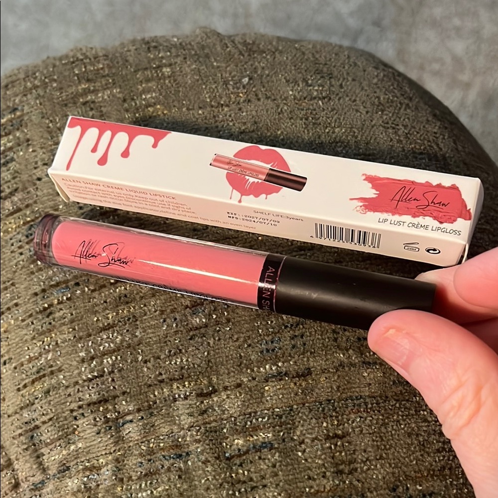 Allen Shaw Pink Lip Lust Crème Lipgloss